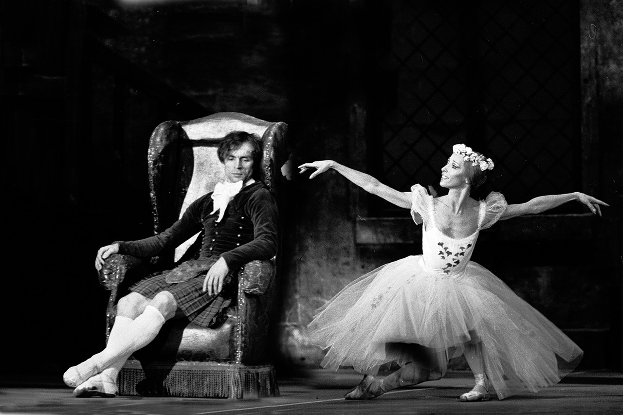 © Francette Levieux  The Rudolf Nureyev Foundation - Ballet Sylphide - Nureyev e Natalia Makarova.jpeg